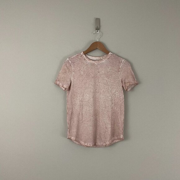 Lululemon Love Crew Neck T-Shirt Cloud Wash Pink Size 4 - Picture 1 of 5
